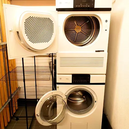 2-room In Center *